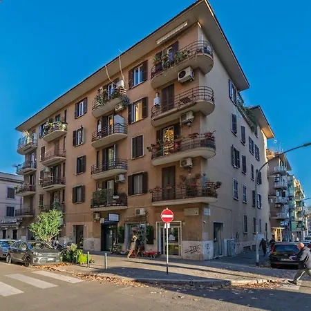 La Eterna Dimora Appartement *